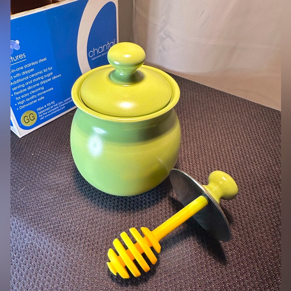 Chantal Honey Bowl w/ Dripper And Lid, New With Open Box